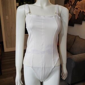 H&M - Women's cream body suit